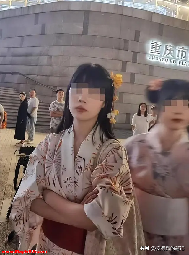 嚣张！重庆两女子故意穿和服跳舞，惨遭谩骂警方介入，评论区炸锅-14.jpg