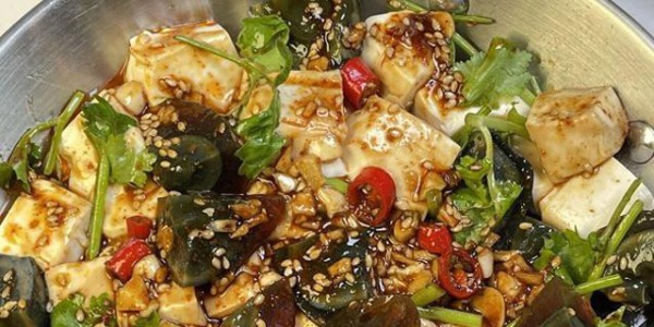 天热不想炒菜，可以试试这4道凉菜，清爽解腻，开胃下饭又去火