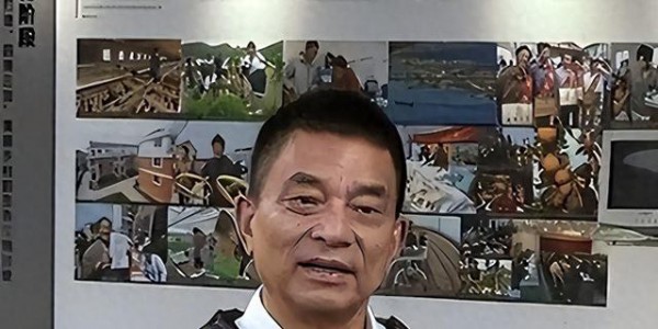首富变首负！老牌饲料大王欠了近千亿，1年光利息足足就18亿
