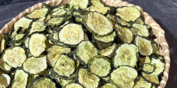 7月，把这3种“便宜菜”都晒成干，比新鲜的还香！秋冬炒菜炖肉可抢手了，放一年还不坏！