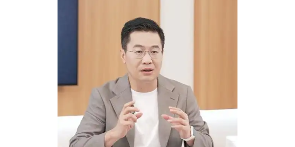 卢伟冰：为米粉打造的旗舰笔记本来了！一定不负所望