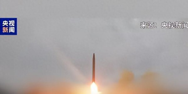 伊朗首次使用新武器，袭击精确命中！突发：美国驻以色列领事官邸，被伊朗导弹碎片击中