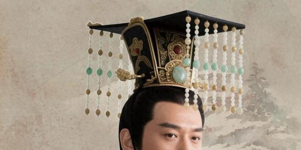 吕不韦到死都没明白：嬴政杀他，不是因为恨，是因为君权不容分享