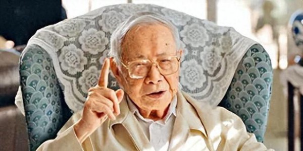 80年代，他以省部级调港工作，各界统战，参加钟镇涛演唱会、婚礼