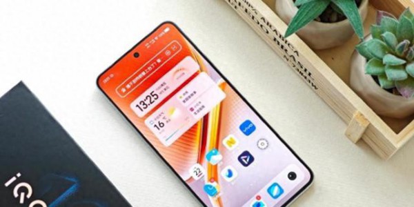 值得捡漏的骁龙8Gen3手机，6100mAh+120W+超声波指纹，低至1571元