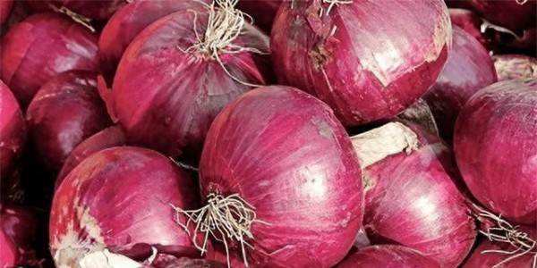 放进冰箱变毒药，这7种食物千万不能放在冰箱里！尤其是第六种！