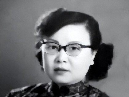 中共首位女叛徒叛逃台湾，1981年高调回国，故友一句话她无言以对