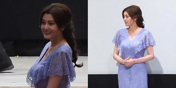 藤原纪香54岁近照曝光，穿紫色紧身裙亮相，丰满身材依旧吸睛