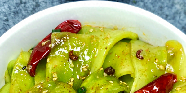 春节“解腻救星”！这8道凉菜，酸辣开胃秒清盘，比肉更受欢迎