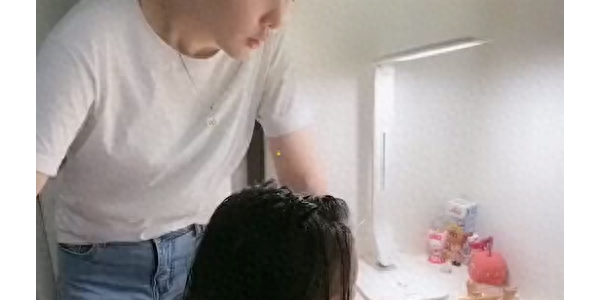 班上考前十的孩子，家里都在做这5件事，照着做就出学霸