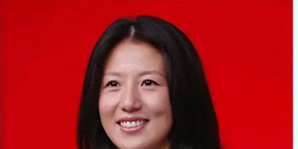 15年59枚金牌，接连爱情失败后嫁给美籍富豪，如今仍保留中国国籍