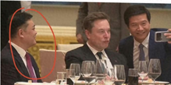 卸任董事长还不满一年，80岁曹德旺突传喜讯，这份初心从没变