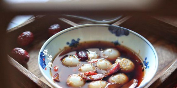 答应我，元宵节的汤圆，不要再纯水煮了，按这个搭配风味好千倍