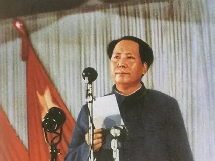 两个务必：教员看2026春晚后的四字评语