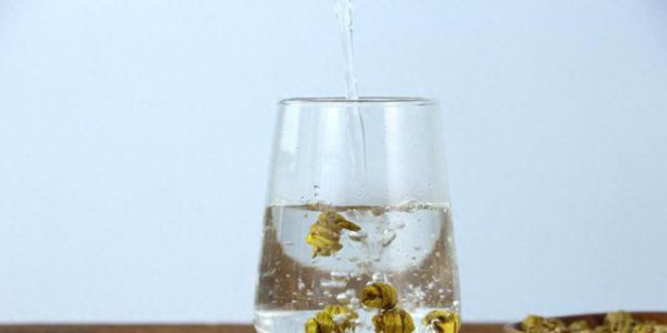 每天1杯石斛水，坚持1个月，身体会有哪些变化？看完果断安排