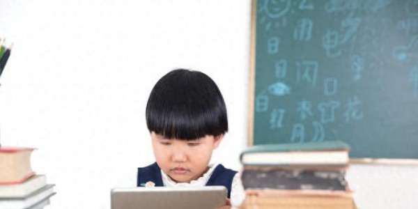孩子12岁前应重点培养什么