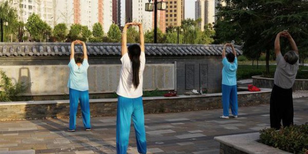 不同人群晨练时间有讲究！从青少年到老人，时间调整指南