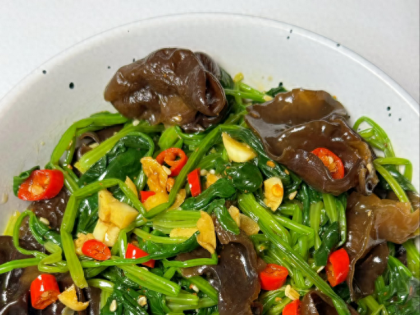 清明前后使劲吃，1清肝，2润肠，3增免疫，现正当季别错过！