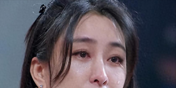 和孔令辉同居11年，被黑人驮在肩上的马苏，如今下场怪不了别人
