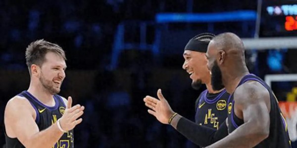 一场123-128给湖人送上大礼！有望升第2，管理层换血助詹姆斯冲冠