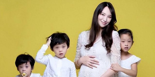 退圈6年连生四胎，纪家塌房后，无名无分的吴佩慈反倒口碑回升