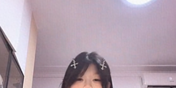 “这也配叫中产？”女孩晒旅行照引热议，原来大家的差距这么大！