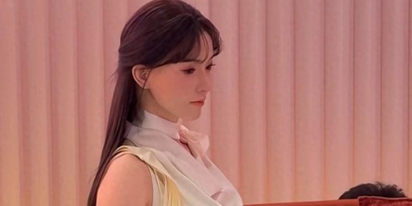 女性机器人功能大公开！贴近普通人生活，真实实用不炒作