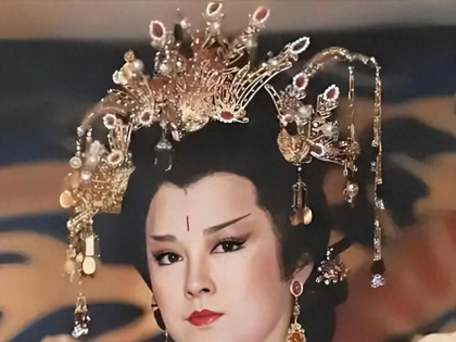 武则天将国号改唐为周，定都洛阳，为何史学家还将武周并入唐朝？