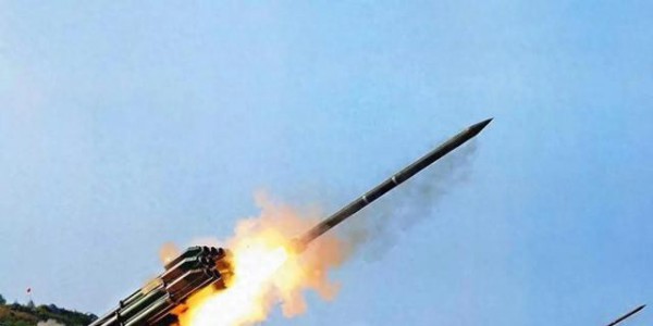 泰国和柬埔寨开战7天，手握中国卖的武器，没人敢先投入战场