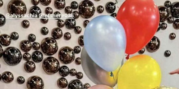 贾静雯为波妞庆9岁生日！鲍牙看不出颜值逆袭， 生日愿望太搞笑