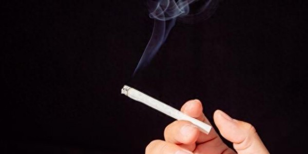 戒烟的秘密：在这4个时间点坚持不抽烟，烟瘾其实没那么深