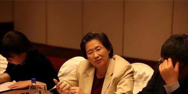 顶着骂名给中国送技术，年薪超 4 亿的她，为啥敢跟美国直接对着干