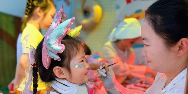 淮安市新安幼儿园“小好汉六一欢乐市集”火热举行