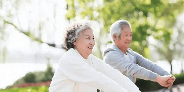 “经常锻炼”被推翻？医生建议：过了60岁，最好保持3个锻炼习惯