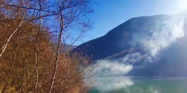 陇原赏秋韵，冬游官鹅沟