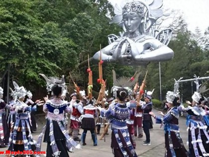 逃离高温首选！梯田里的千年侗寨，吊脚楼夜景、原生态民俗太好逛