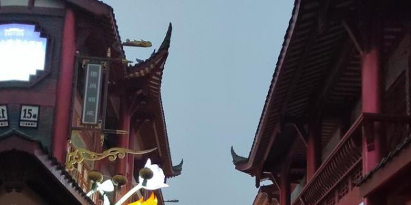 繁华落尽：“大宋不夜城”眉山水街如何从游客十万到门可罗雀？