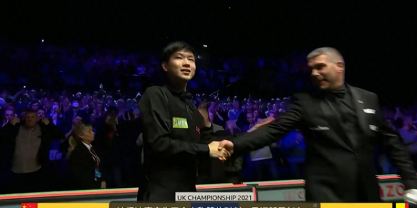 世界斯诺克:赵心童：打破束缚，登顶英锦赛的“新时代”