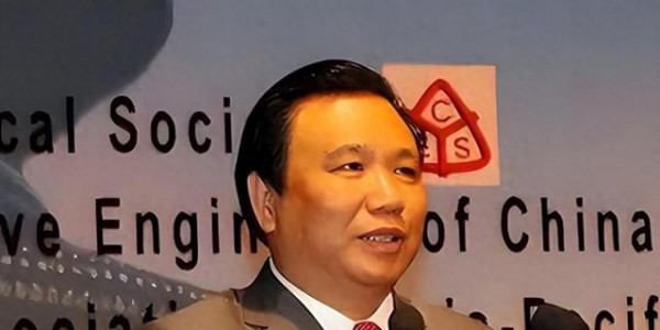 报应来了：他捐给美国7千万，满嘴“中国穷关我啥事”，如今破产