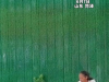 山东高考女生睡路边，白发母亲扇扇子，内情曝光，网友：心疼！