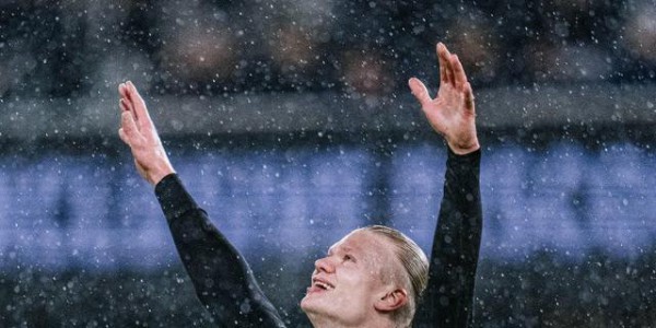 哈兰德独造3球，刷新英超神迹！5-1变5-4，曼城险客场翻车