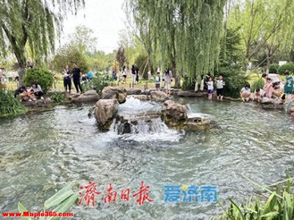 清泉潺潺，白泉公园好消夏