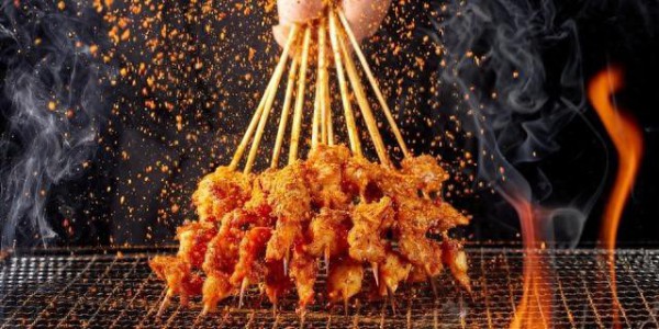 卖了15年烧烤的师傅说：4种肉无法造假，只有行家才会点