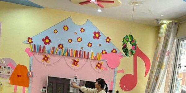 幼师真实工资曝光：有人2000，有人过万，差距太狠