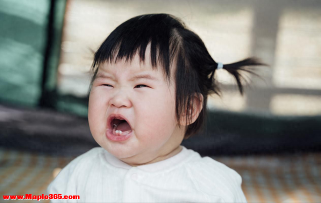 老人“假带娃”现象正在流行，子女不敢吭，最终受苦的还是孩子