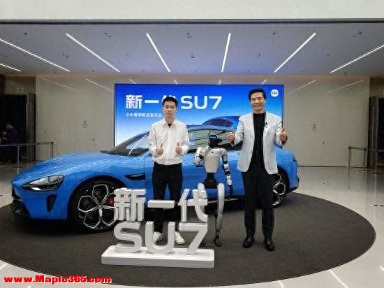 王兴兴现身小米新SU7发布会现场，雷军：谢谢你在五年前给了投资宇树的机会