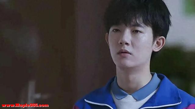 高二儿子狂玩手机17个小时，成为“精神人彘”的孩子 学不会自律