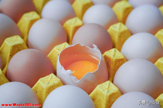 吃鸡蛋是有害还是有益？提醒：这2种人吃鸡蛋有害健康，趁早了解-3.jpg