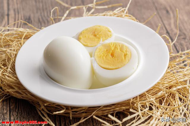 吃鸡蛋是有害还是有益？提醒：这2种人吃鸡蛋有害健康，趁早了解-6.jpg