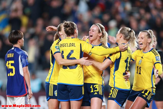 女足世界杯-植木理子失点！瑞典2-1淘汰日本晋级4强，将战西班牙-1.jpg